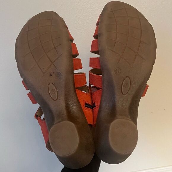 Eric Michael Red/Orange Suede Lara Strappy Sandal Made in Portugal Sz 41 EU - Picture 15 of 16